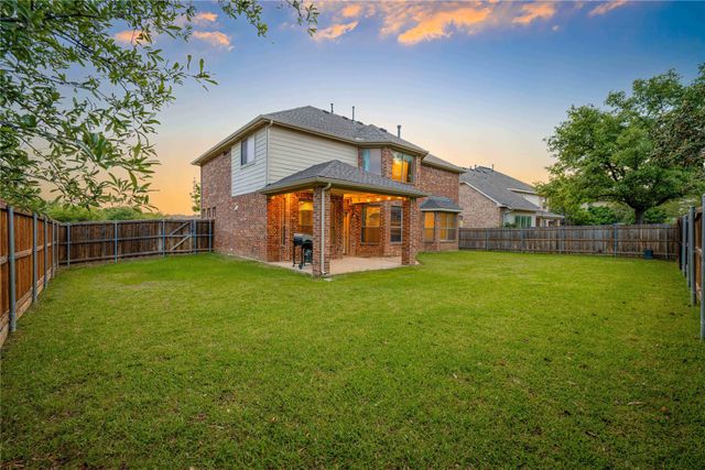 9616 Barksdale Drive, Fort Worth, TX 76244