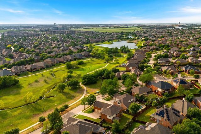 9616 Barksdale Drive, Fort Worth, TX 76244