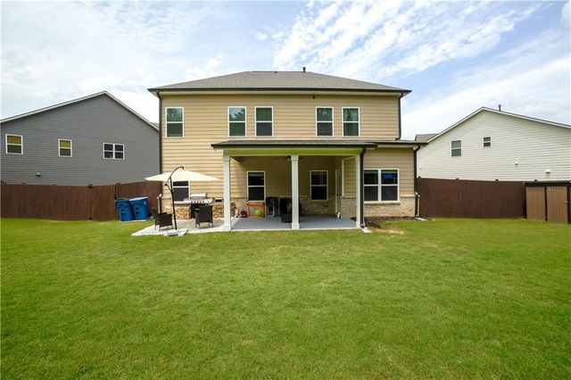 18 Ryston Way, Lawrenceville, GA 30045