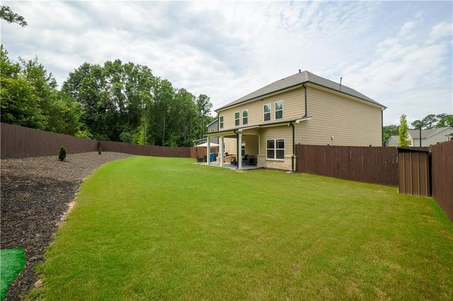 18 Ryston Way, Lawrenceville, GA 30045