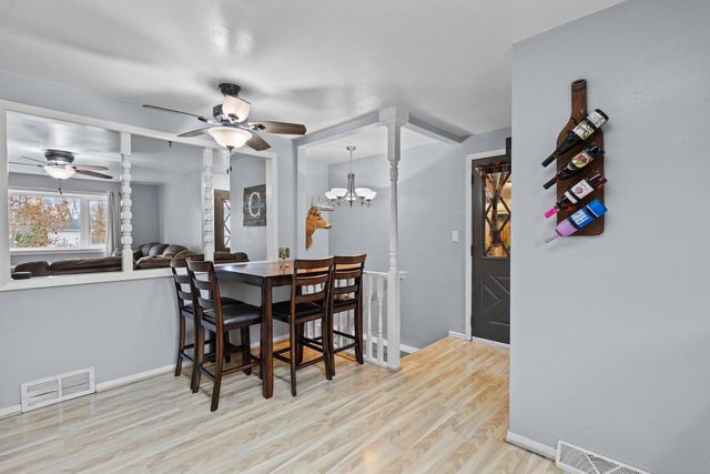 2120 E RIVER DRIVE, Green Bay, WI 54301