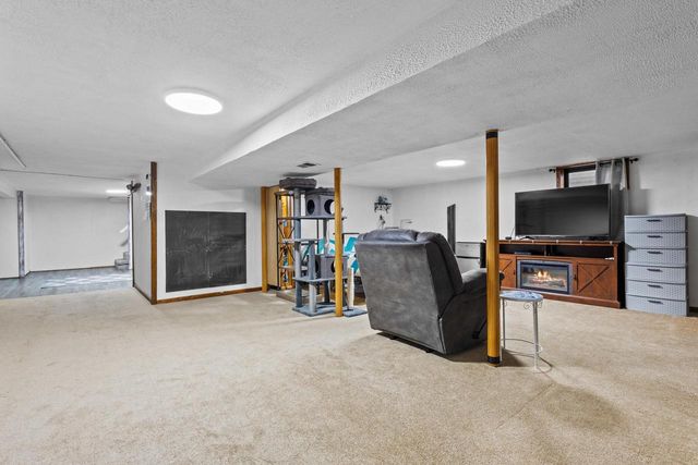 2120 E RIVER DRIVE, Green Bay, WI 54301