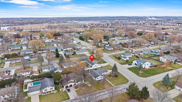 2120 E RIVER DRIVE, Green Bay, WI 54301