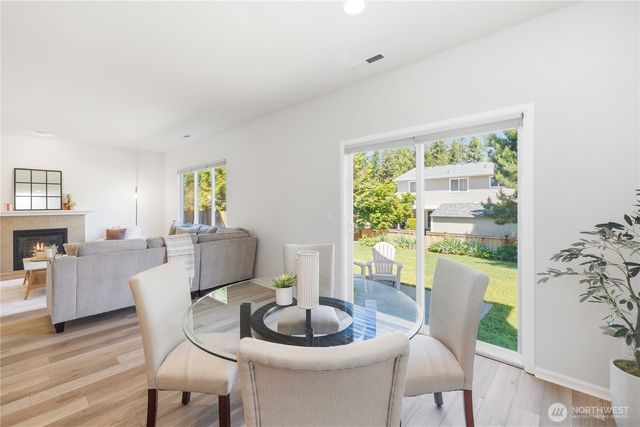 24070 SE 262nd Street, Maple Valley, WA 98038
