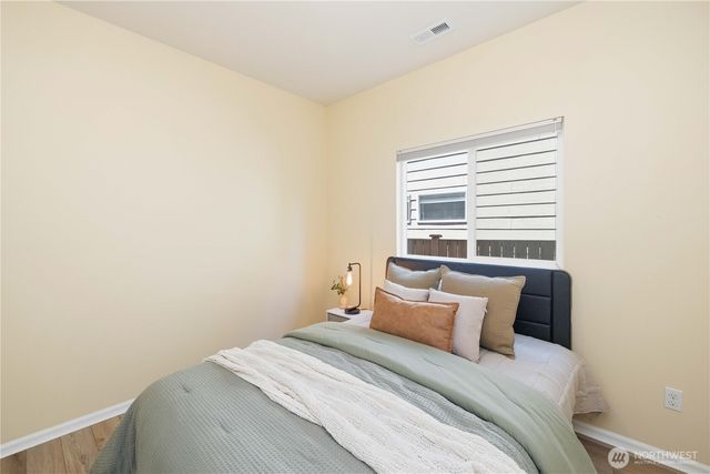 24070 SE 262nd Street, Maple Valley, WA 98038