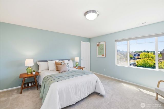 24070 SE 262nd Street, Maple Valley, WA 98038