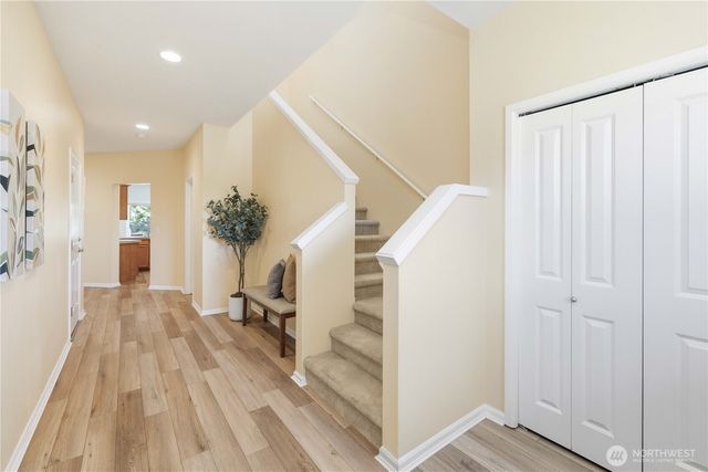 24070 SE 262nd Street, Maple Valley, WA 98038