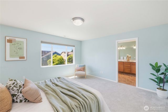 24070 SE 262nd Street, Maple Valley, WA 98038