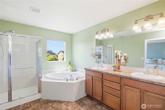 24070 SE 262nd Street, Maple Valley, WA 98038
