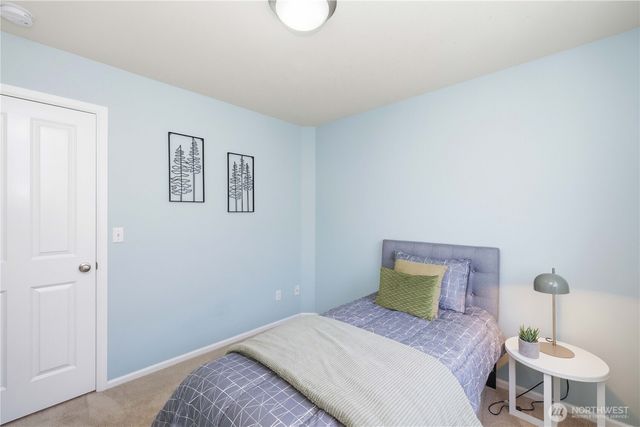 24070 SE 262nd Street, Maple Valley, WA 98038