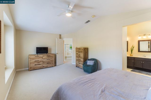 289 Crestview, Martinez, CA 94533