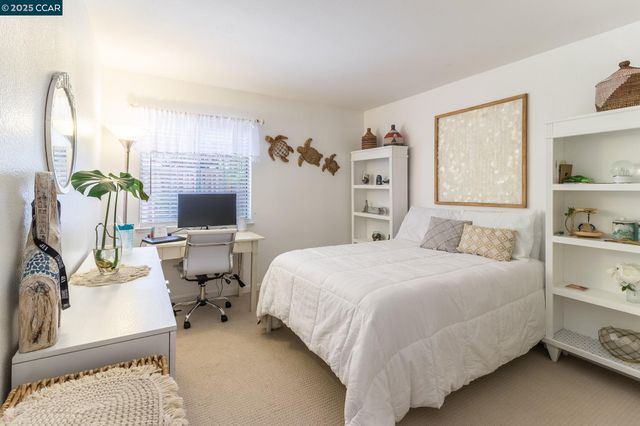 289 Crestview, Martinez, CA 94533