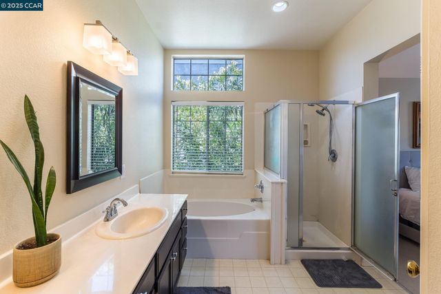 289 Crestview, Martinez, CA 94533