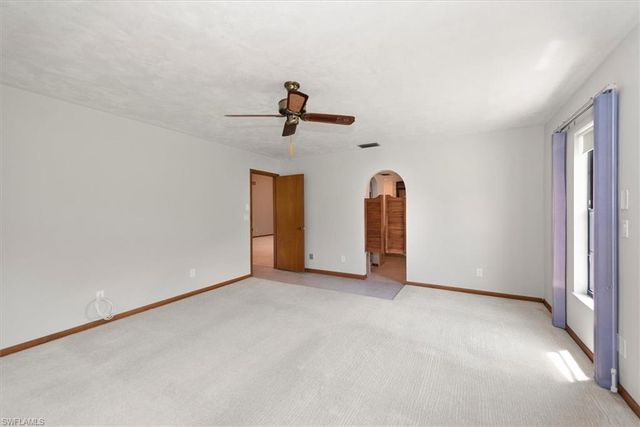 20014 Lake Vista CIR, Lehigh Acres, FL 33936