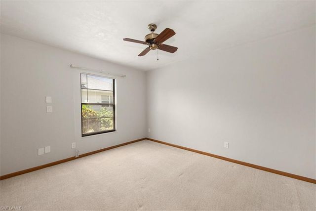 20014 Lake Vista CIR, Lehigh Acres, FL 33936