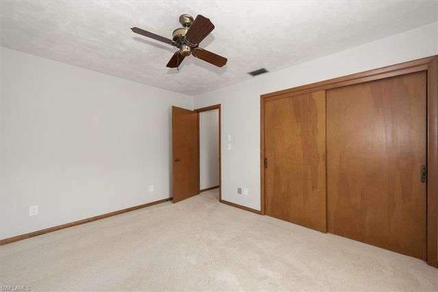 20014 Lake Vista CIR, Lehigh Acres, FL 33936
