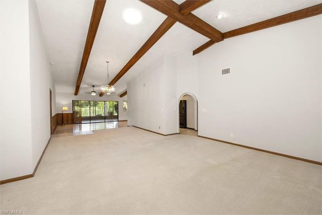 20014 Lake Vista CIR, Lehigh Acres, FL 33936