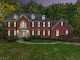 7485 Stockwood Drive, Solon, OH 44139