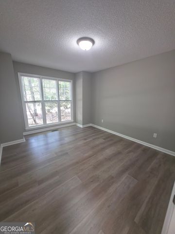 210 New Haven Drive, Athens, GA 30606