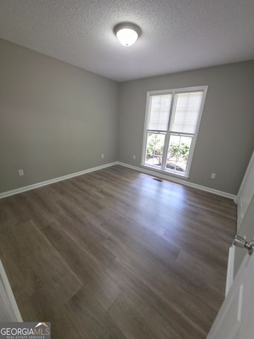 210 New Haven Drive, Athens, GA 30606