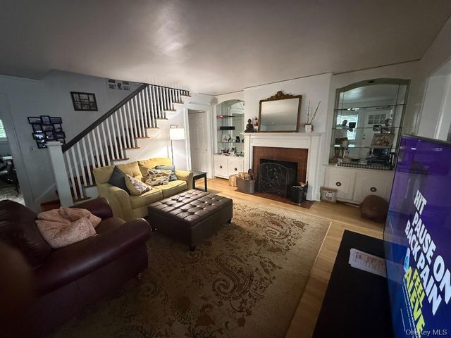 460 Carol Place, Pelham, NY 10803