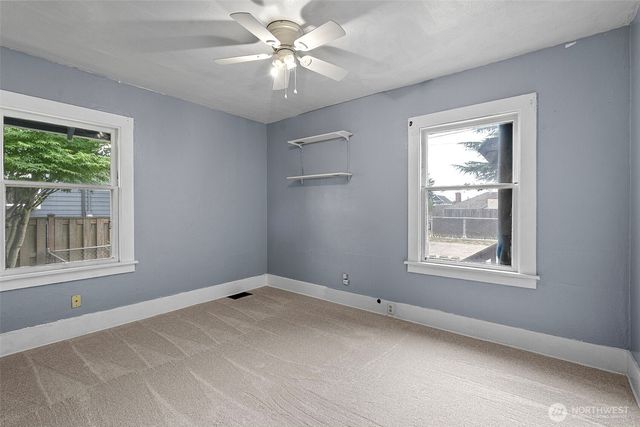 1512 S Oakes Street, Tacoma, WA 98405