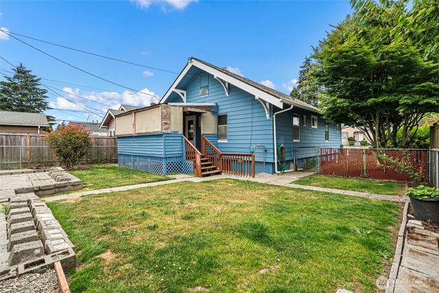 1512 S Oakes Street, Tacoma, WA 98405