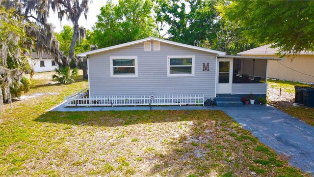 111 NE PALENCIA ROAD, Auburndale, FL 33823