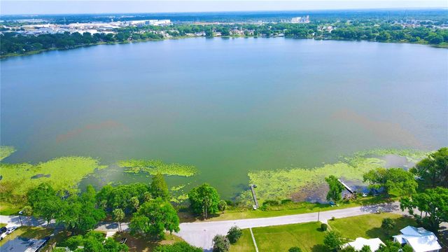 111 NE PALENCIA ROAD, Auburndale, FL 33823