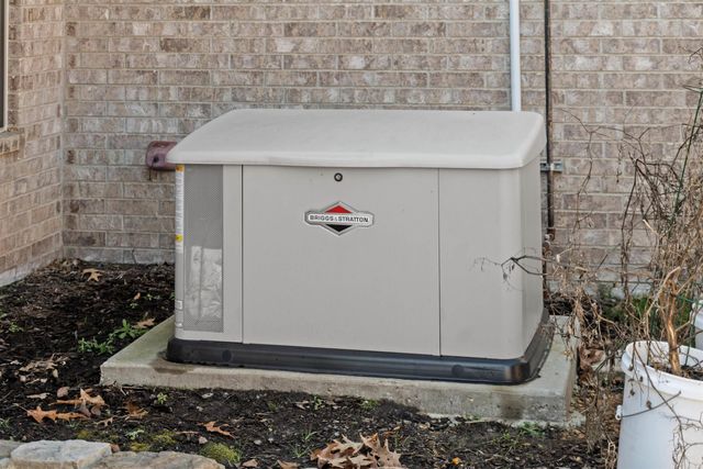 1320 Andy Dr, Conway, AR 72034