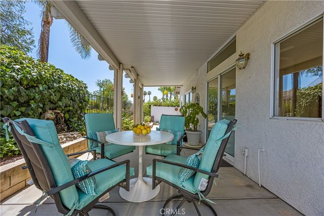 40276 Corte Delfin, Murrieta, CA 92562
