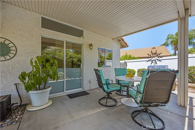 40276 Corte Delfin, Murrieta, CA 92562