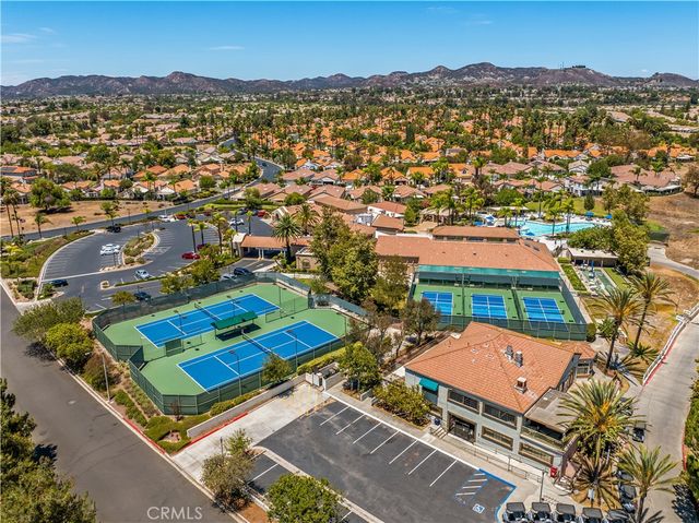 40276 Corte Delfin, Murrieta, CA 92562