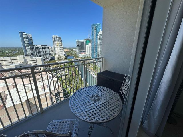 511 SE 5th Avenue 2215, Fort Lauderdale, FL 33301