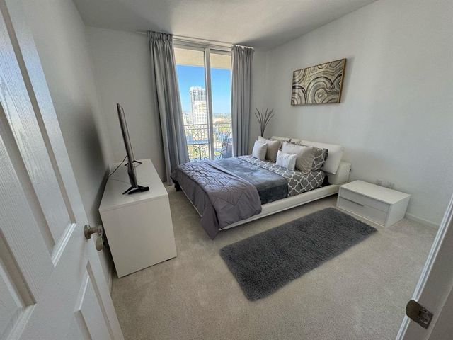 511 SE 5th Avenue 2215, Fort Lauderdale, FL 33301