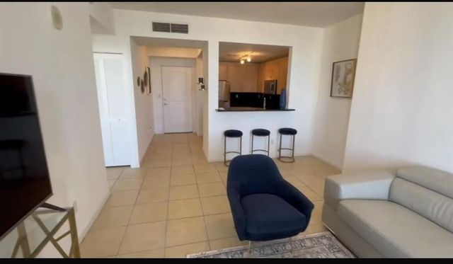 511 SE 5th Avenue 2215, Fort Lauderdale, FL 33301