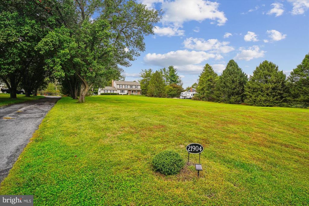 21904 GOSHEN SCHOOL RD, Gaithersburg, MD 20882