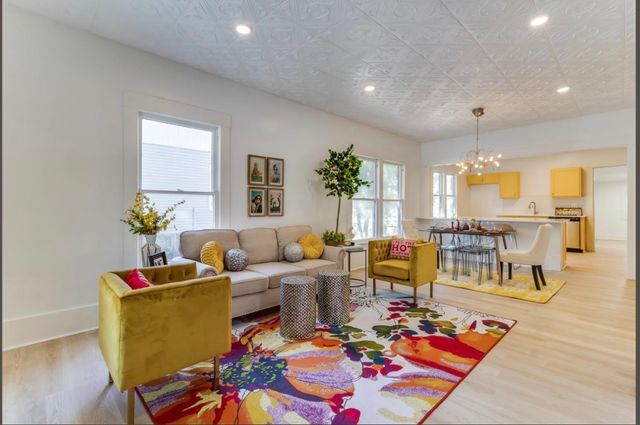 839 S Elizabeth St, Wichita, KS 67213