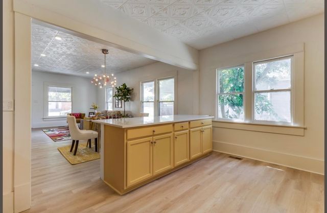 839 S Elizabeth St, Wichita, KS 67213