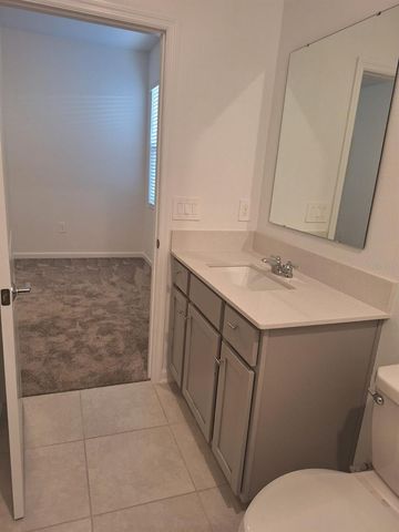 3999 AMBROSE AVENUE B, Kissimmee, FL 34746