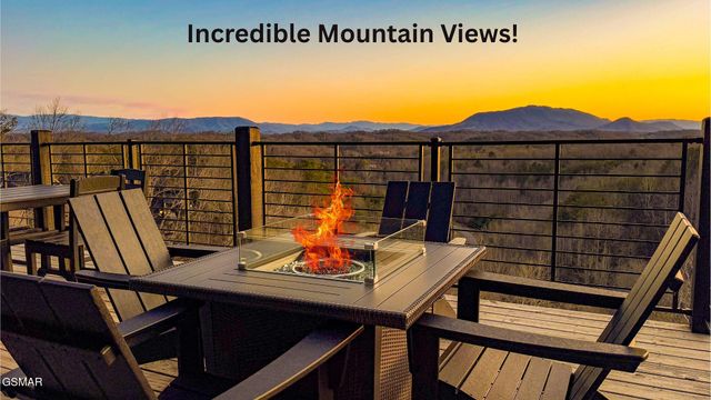 409 Compass Point Way, Sevierville, TN 37876