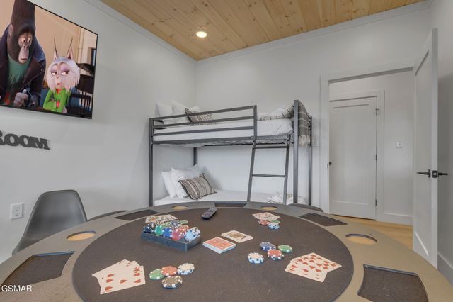 409 Compass Point Way, Sevierville, TN 37876