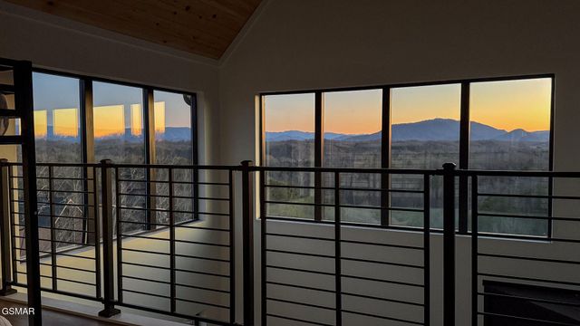 409 Compass Point Way, Sevierville, TN 37876