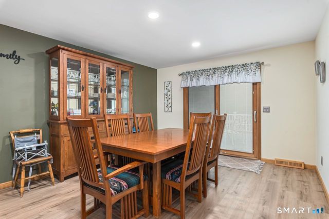 136 Broad Brook Road, Enfield, CT 06082