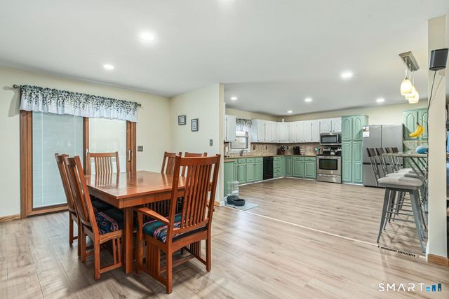 136 Broad Brook Road, Enfield, CT 06082