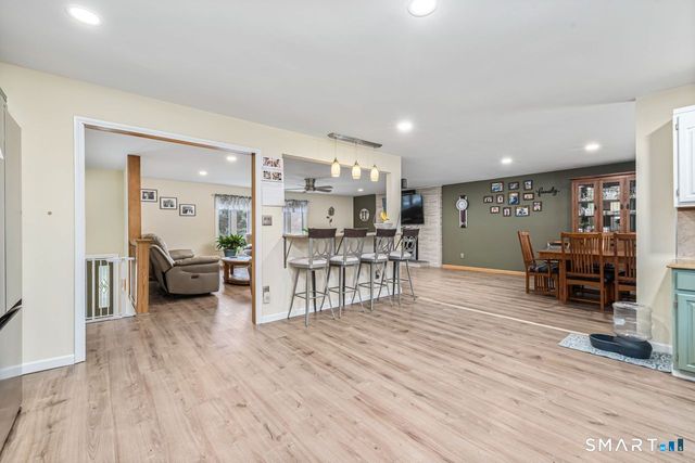 136 Broad Brook Road, Enfield, CT 06082