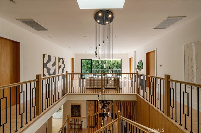 16258 Bertella Drive, Encino, CA 91436