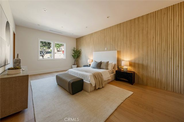 16258 Bertella Drive, Encino, CA 91436