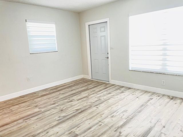 630 N 69th Avenue, Hollywood, FL 33024