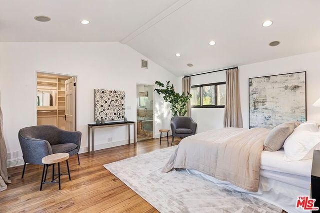 9039 Ashcroft Avenue, West Hollywood, CA 90048